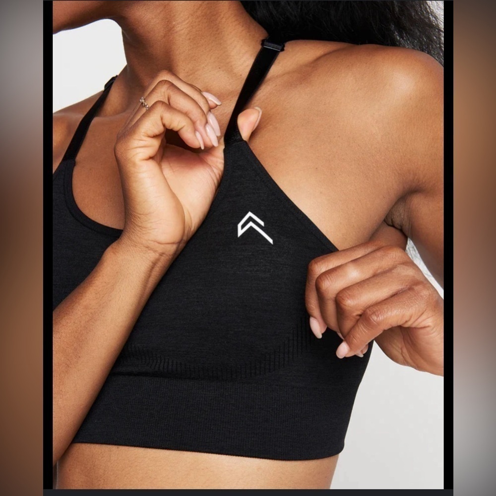 Oner Active Bra in Black XS padded